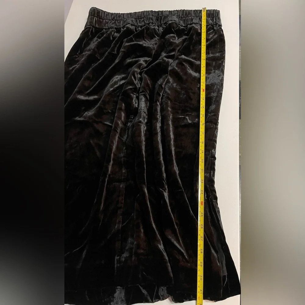 J. Crew Black Velvet Pencil Skirt NWT sz L - Picture 5 of 5